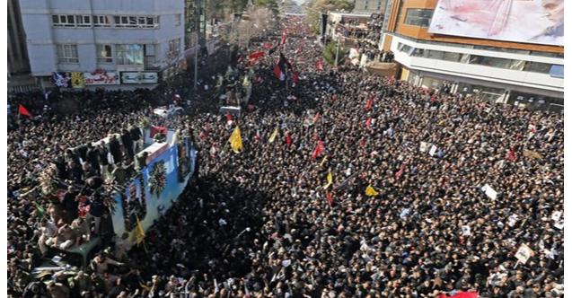 General Süleymani’nin cenazesinde izdiham: 35 ölü!