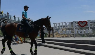 Atlı Jandarma Birlikleri Turistik Yerlerde Devriye gerçekleştirdi