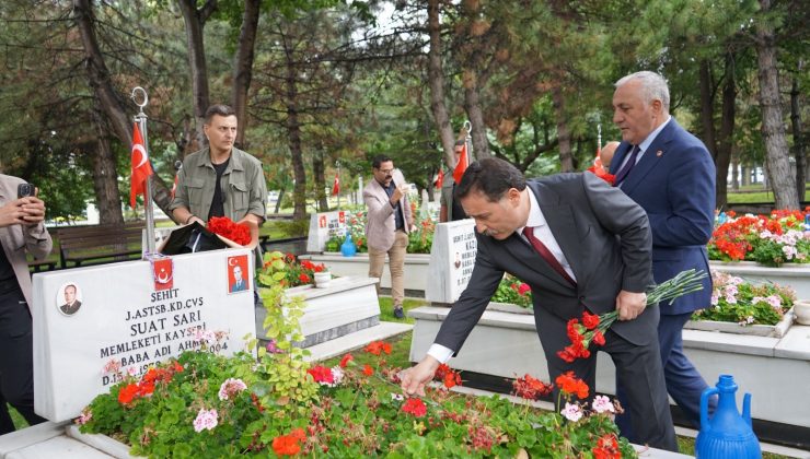 Vali Çiçek, “Her gün kahramanlarımızın mücadelelerine şahit olmaktayız”