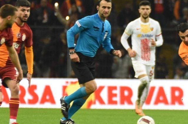 Kayserispor – Beşiktaş maçını Atilla Karaoğlan yönetecek