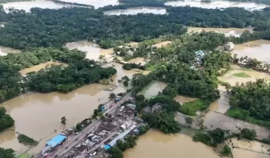 Bangladeş için dost eli sürüyor