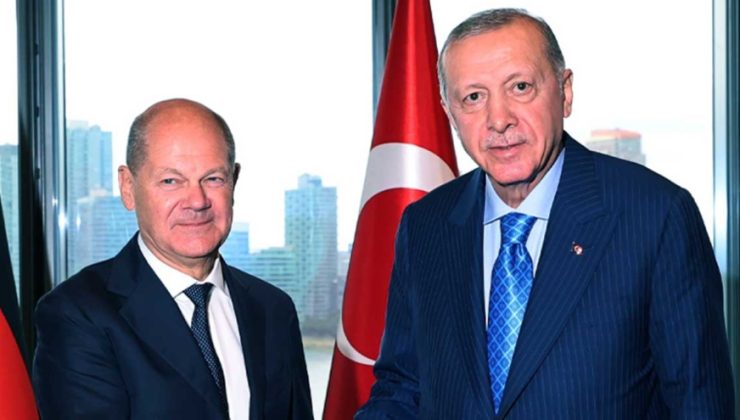 Cumhurbaşkanı Erdoğan, New York’taki Türkevi’nde Pezeşkiyan ve Scholz ile görüştü